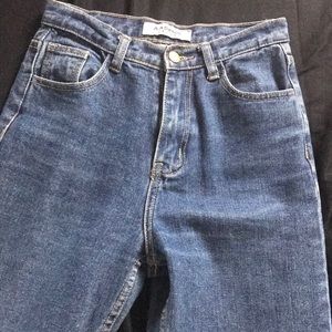 AA American apparel size 26 jeans mom highwaisted